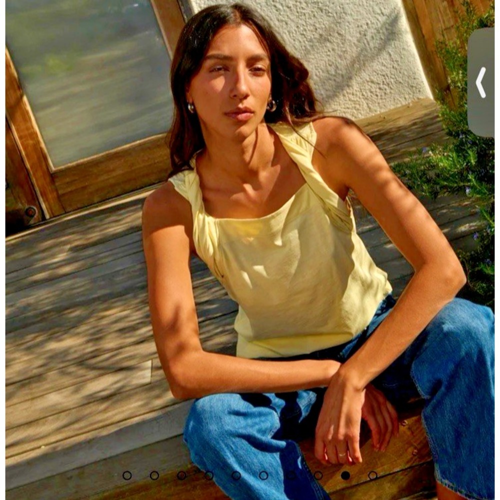 Nation Ltd Women Size Large Sabrina Twist Shoulder Tank Top Custard Yellow Pima